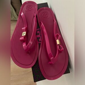Tory Burch Michaela Bow Jelly flip flops